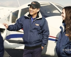 비행 훈련중인 학생들